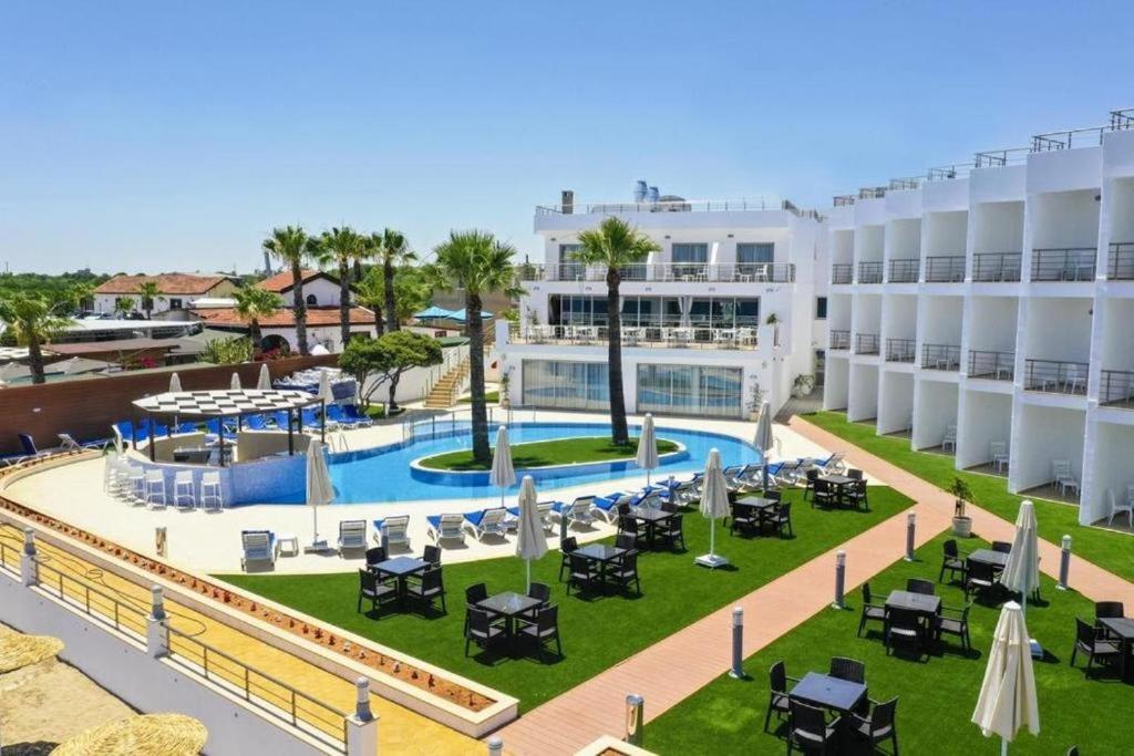MIMOZA Beachfront Hotel&Restaurant Famagusta (Northern Cyprus) Exterior foto