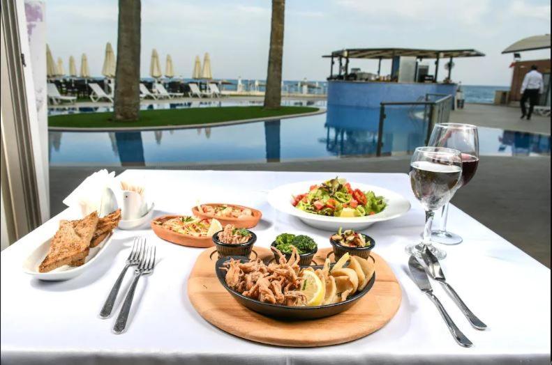 MIMOZA Beachfront Hotel&Restaurant Famagusta (Northern Cyprus) Exterior foto